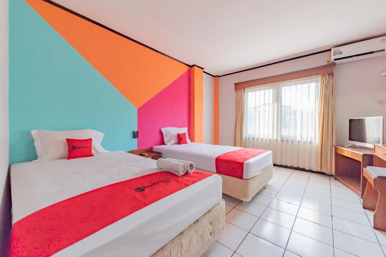 Reddoorz Near Plaza Balikpapan Hotel Exterior foto