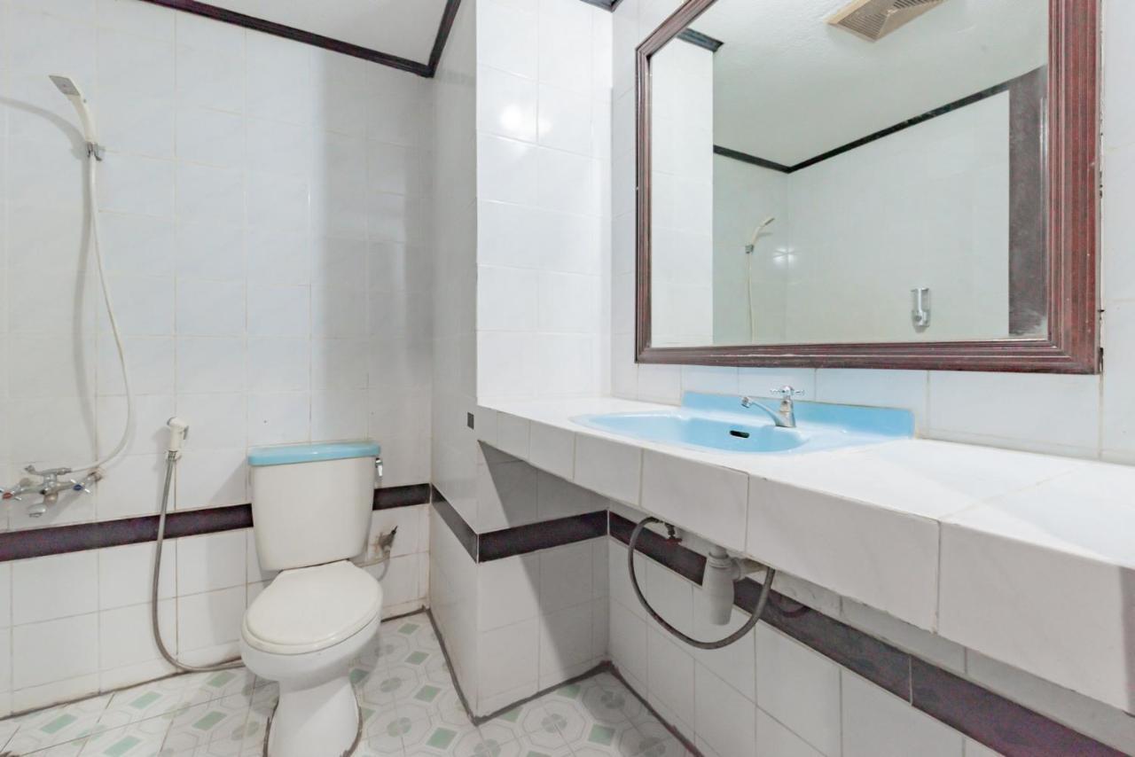 Reddoorz Near Plaza Balikpapan Hotel Exterior foto