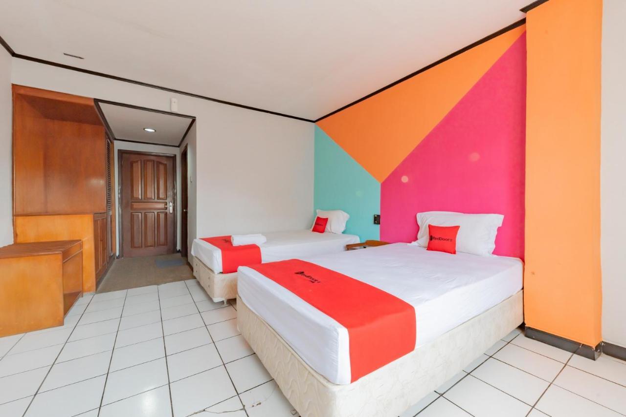Reddoorz Near Plaza Balikpapan Hotel Exterior foto