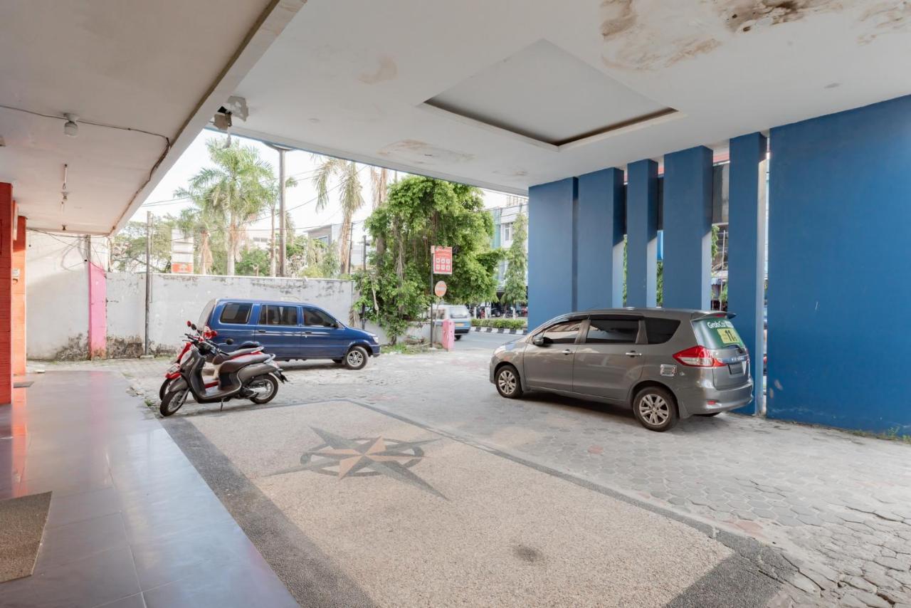 Reddoorz Near Plaza Balikpapan Hotel Exterior foto
