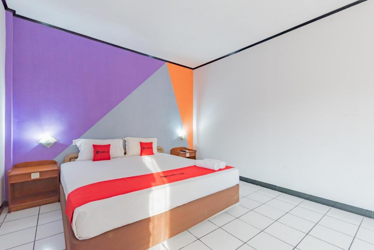 Reddoorz Near Plaza Balikpapan Hotel Exterior foto