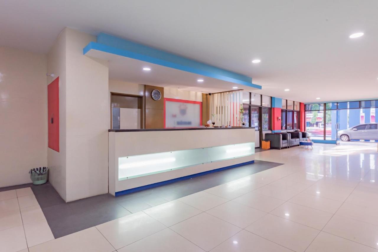 Reddoorz Near Plaza Balikpapan Hotel Exterior foto